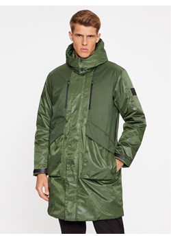 EA7 Emporio Armani Kurtka przejściowa 6RPK04 PNERZ 1845 Zielony Regular Fit ze sklepu MODIVO w kategorii Kurtki męskie - zdjęcie 181207963