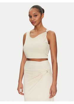 Guess Top W5GP22 KAQL2 Beżowy Regular Fit ze sklepu MODIVO w kategorii Bluzki damskie - zdjęcie 181208281