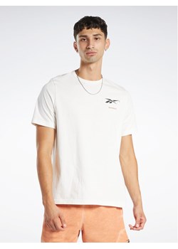 Reebok T-Shirt Reebok Basketball Court Top T-Shirt HN5804 Biały Relaxed Fit ze sklepu MODIVO w kategorii T-shirty męskie - zdjęcie 181208433