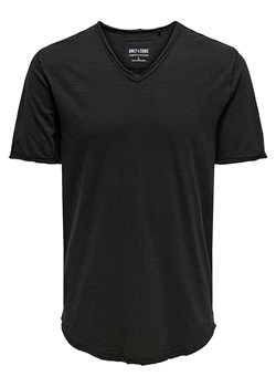 ONLY &amp; SONS Koszulka w kolorze czarnym ze sklepu Limango Polska w kategorii T-shirty męskie - zdjęcie 181217543