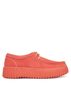 Półbuty Clarks Torhill Bee 26181187 Koralowy ze sklepu eobuwie.pl w kategorii Półbuty damskie - zdjęcie 181223283
