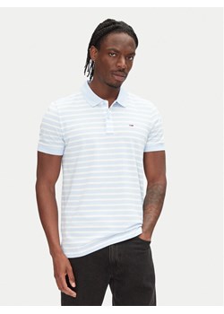 Tommy Jeans Polo DM0DM20676 Błękitny Slim Fit ze sklepu MODIVO w kategorii T-shirty męskie - zdjęcie 181226683