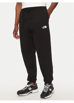 The North Face Spodnie dresowe Simple Dome Light NF0A8C41 Czarny Regular Fit ze sklepu MODIVO w kategorii Spodnie męskie - zdjęcie 181227181