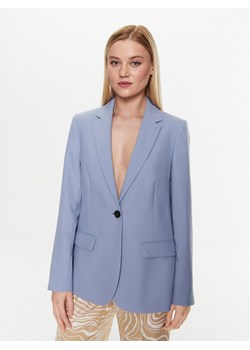 Calvin Klein Marynarka Essential Tailored K20K205187 Błękitny Regular Fit ze sklepu MODIVO w kategorii Marynarki damskie - zdjęcie 181227220