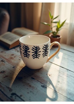 Sinsay - Kubek porcelanowy z uchem - biały ze sklepu Sinsay w kategorii Kubki - zdjęcie 181231442