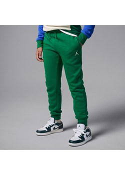 Spodnie dla dużych dzieci Jordan MJ Brooklyn Fleece Essentials - Zieleń ze sklepu Nike poland w kategorii Spodnie męskie - zdjęcie 181235734