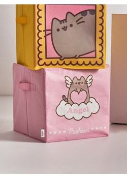 Sinsay - Pudełko do przechowywania Pusheen - różowy - id: 185CM-30X - marki Sinsay - 181236890 Sinsay - Pudełko do przechowywania Pusheen - różowy ze sklepu Sinsay w kategorii Kosze i pudełka na zabawki - zdjęcie 181236890