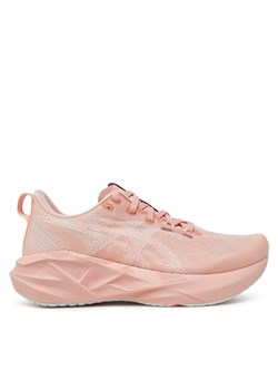 Asics Buty do biegania Novablast 5 1012B765 Czerwony ze sklepu MODIVO w kategorii Buty sportowe damskie - zdjęcie 181243951