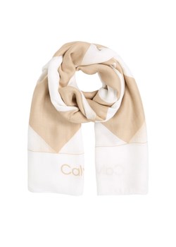 Chusta Calvin Klein K60K613232 Beżowy ze sklepu eobuwie.pl w kategorii Szaliki i chusty damskie - zdjęcie 181246691