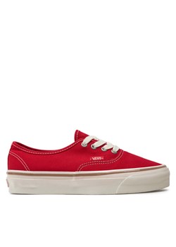 Tenisówki Vans Mte Authentic Reissue 44 VN000CT7BOP1 Czerwony ze sklepu eobuwie.pl w kategorii Trampki damskie - zdjęcie 181251273