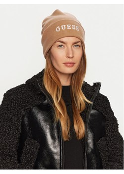 Czapka Guess AW5189 POL01 Beżowy ze sklepu eobuwie.pl w kategorii Czapki zimowe damskie - zdjęcie 181253023