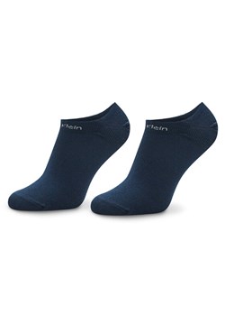 Zestaw 2 par niskich skarpet damskich Calvin Klein 701218774 Granatowy ze sklepu eobuwie.pl w kategorii Skarpetki damskie - zdjęcie 181256902