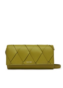 Torebka Calvin Klein Ck Woven Convertible Wallet Bag K60K612970 Żółty - id: 8721107420998 - marki Calvin Klein - 181260501 Torebka Calvin Klein Ck Woven Convertible Wallet Bag K60K612970 Żółty ze sklepu eobuwie.pl w kategorii Listonoszki - zdjęcie 181260501