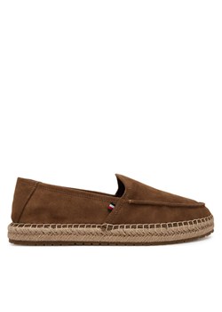 Espadryle Tommy Hilfiger Hilfiger Flex Espa Suede Loafer FM0FM05392 Brązowy ze sklepu eobuwie.pl w kategorii Espadryle męskie - zdjęcie 181260643