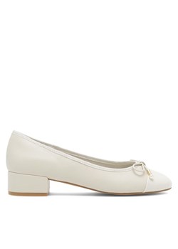 Baleriny Nine West WFA2608-1 Beżowy ze sklepu eobuwie.pl w kategorii Czółenka - zdjęcie 181266011