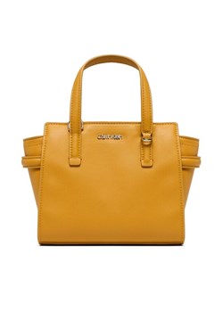 Torebka Calvin Klein Ck Must Mini Tote K60K610207 Żółty ze sklepu eobuwie.pl w kategorii Torby Shopper bag - zdjęcie 181267183