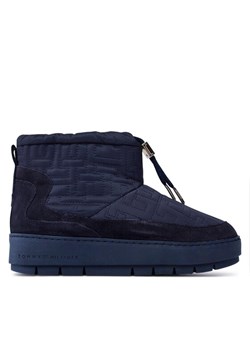 Śniegowce Tommy Hilfiger Tommy Monogram Snowboot FW0FW07637 Niebieski ze sklepu eobuwie.pl w kategorii Śniegowce damskie - zdjęcie 181272282