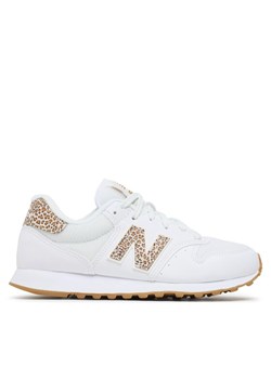 Sneakersy New Balance GW500LW2 Biały ze sklepu eobuwie.pl w kategorii Buty sportowe damskie - zdjęcie 181273272