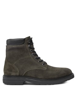Kozaki Tommy Hilfiger Outdoor Suede FM0FM05193 Zielony ze sklepu eobuwie.pl w kategorii Buty zimowe męskie - zdjęcie 181280284