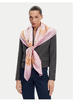 Chusta Guess AW5300 SIL03 Różowy ze sklepu eobuwie.pl w kategorii Szaliki i chusty damskie - zdjęcie 181284604