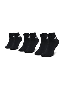 Zestaw 3 par wysokich skarpet unisex adidas Mid-Cut Crew FM0643 Czarny ze sklepu eobuwie.pl w kategorii Skarpetki damskie - zdjęcie 181286962