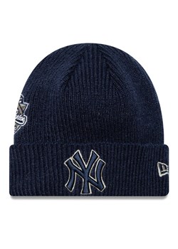 Czapka New Era World Series Patch New York Yankees Cuff Knit Beanie 60580731 Granatowy ze sklepu eobuwie.pl w kategorii Czapki zimowe męskie - zdjęcie 181291673