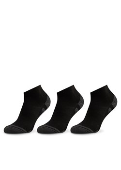 Zestaw 3 par niskich skarpet unisex Under Armour Ua Performance Tech 3Pk Low 1379504-001 Czarny ze sklepu eobuwie.pl w kategorii Skarpetki męskie - zdjęcie 181294942