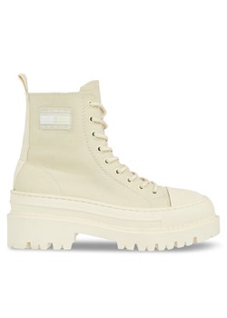 Botki Tommy Hilfiger Tjw Foxing Canvas Boot EN0EN02216 Beżowy - id: 0000303033972 - marki Tommy Hilfiger - 181297944 Botki Tommy Hilfiger Tjw Foxing Canvas Boot EN0EN02216 Beżowy ze sklepu eobuwie.pl w kategorii Workery damskie - zdjęcie 181297944