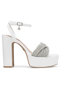 Sandały Nine West WFA2736-1 Biały ze sklepu eobuwie.pl w kategorii Sandały damskie - zdjęcie 181298213