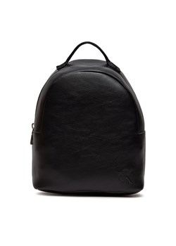 Plecak Calvin Klein Jeans Ultralight Micro Bacpack25 Pu K60K611942 Czarny ze sklepu eobuwie.pl w kategorii Plecaki - zdjęcie 181301371