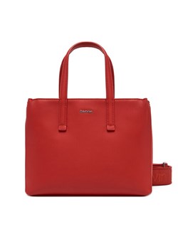 Torebka Calvin Klein Ck Must Small Tote K60K612904 Czerwony ze sklepu eobuwie.pl w kategorii Torebki damskie - zdjęcie 181302762