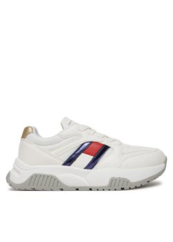 Sneakersy Tommy Hilfiger Flag Low Cut Lace-Up Sneaker T3A9-33550-1697 S Biały ze sklepu eobuwie.pl w kategorii Buty sportowe dziecięce - zdjęcie 181305682