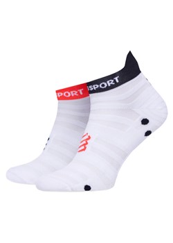 Skarpety Niskie Unisex Compressport Pro Racing Socks v4.0 Ultralight Run Low XU00051B Biały ze sklepu eobuwie.pl w kategorii Skarpetki damskie - zdjęcie 181309124