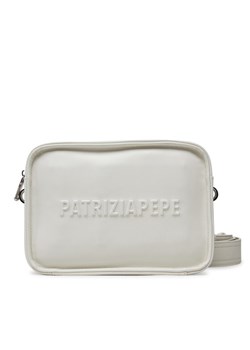 Torebka Patrizia Pepe 2B0127/L113 Biały ze sklepu eobuwie.pl w kategorii Listonoszki - zdjęcie 181316902