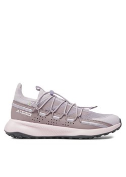 Sneakersy adidas Terrex Voyager 21 Travel IE2594 Fioletowy ze sklepu eobuwie.pl w kategorii Buty trekkingowe damskie - zdjęcie 181318073