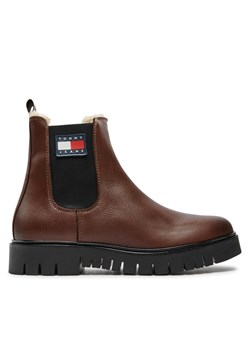 Sztyblety Tommy Jeans Chelsea EN0EN02626 Brązowy - id: 0000304446900 - marki Tommy Jeans - 181318784 Sztyblety Tommy Jeans Chelsea EN0EN02626 Brązowy ze sklepu eobuwie.pl w kategorii Botki - zdjęcie 181318784