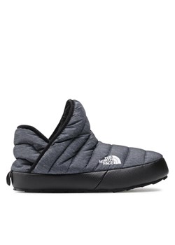 Kapcie The North Face Thermoball Traction Bootie NF0A331H4111 Szary ze sklepu eobuwie.pl w kategorii Kapcie damskie - zdjęcie 181319513