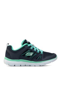 Sneakersy Skechers New World 12997/NVTQ Granatowy ze sklepu eobuwie.pl w kategorii Buty sportowe damskie - zdjęcie 181324192