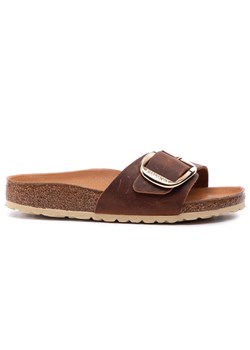 Klapki Birkenstock Madrid Big Buckle 1006525 Brązowy ze sklepu eobuwie.pl w kategorii Klapki damskie - zdjęcie 181331791