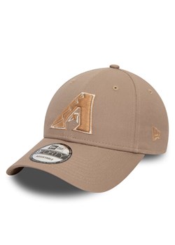 Czapka z daszkiem New Era Mlb Patch 940 Diamondbacks 60503508 Beżowy - id: 0000304283963 - marki New Era - 181335241 Czapka z daszkiem New Era Mlb Patch 940 Diamondbacks 60503508 Beżowy ze sklepu eobuwie.pl w kategorii Czapki z daszkiem damskie - zdjęcie 181335241