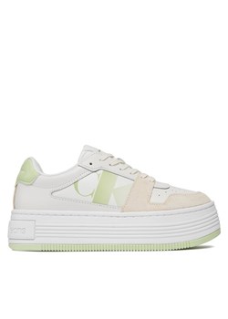 Sneakersy Calvin Klein Jeans Bold Flatf Low Lace Mix Nbs Sat YW0YW01308 Biały ze sklepu eobuwie.pl w kategorii Buty sportowe damskie - zdjęcie 181337510