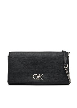 Torebka Calvin Klein Ck Mini Chain Bag_Tex K60K613180 Czarny ze sklepu eobuwie.pl w kategorii Kopertówki - zdjęcie 181339113