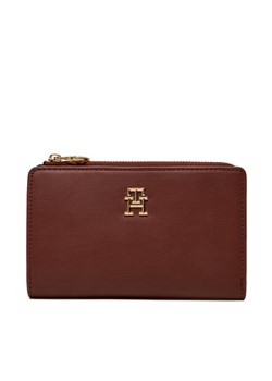 Duży Portfel Damski Tommy Hilfiger AW0AW16922 Bordowy ze sklepu eobuwie.pl w kategorii Portfele damskie - zdjęcie 181805964