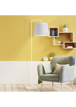 Lampa stojąca w stylu skandynawskim RIJAD ze sklepu Lysne w kategorii Lampy podłogowe - zdjęcie 181851084
