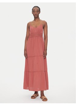 Vero Moda Sukienka letnia Quincy 10324588 Czerwony Regular Fit ze sklepu MODIVO w kategorii Sukienki - zdjęcie 181886574