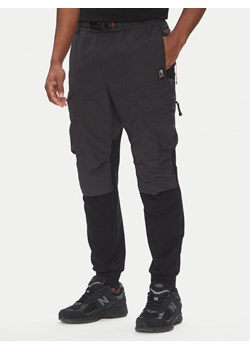 Parajumpers Joggery Osage 25SMPMPARE04 Czarny Regular Fit ze sklepu MODIVO w kategorii Spodnie męskie - zdjęcie 181887222