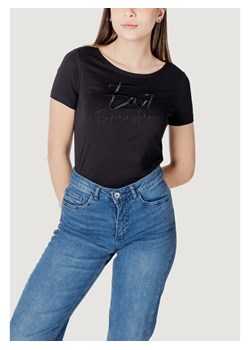 EA7 Emporio Armani T-Shirt 7W000184 AF10373 UC001 Czarny Regular Fit ze sklepu MODIVO w kategorii Bluzki damskie - zdjęcie 181887634