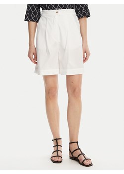 Max Mara Beachwear Bermudy Sultano 2516141019 Biały Relaxed Fit ze sklepu MODIVO w kategorii Szorty - zdjęcie 181888471