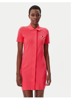 Tommy Jeans Sukienka codzienna Badge DW0DW20302 Różowy Regular Fit ze sklepu MODIVO w kategorii Sukienki - zdjęcie 181893743