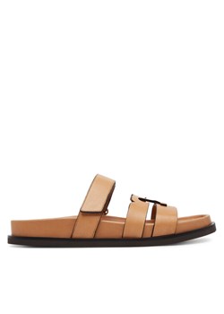 Tory Burch Klapki Ines Sport 168791 Brązowy ze sklepu MODIVO w kategorii Klapki damskie - zdjęcie 181894420